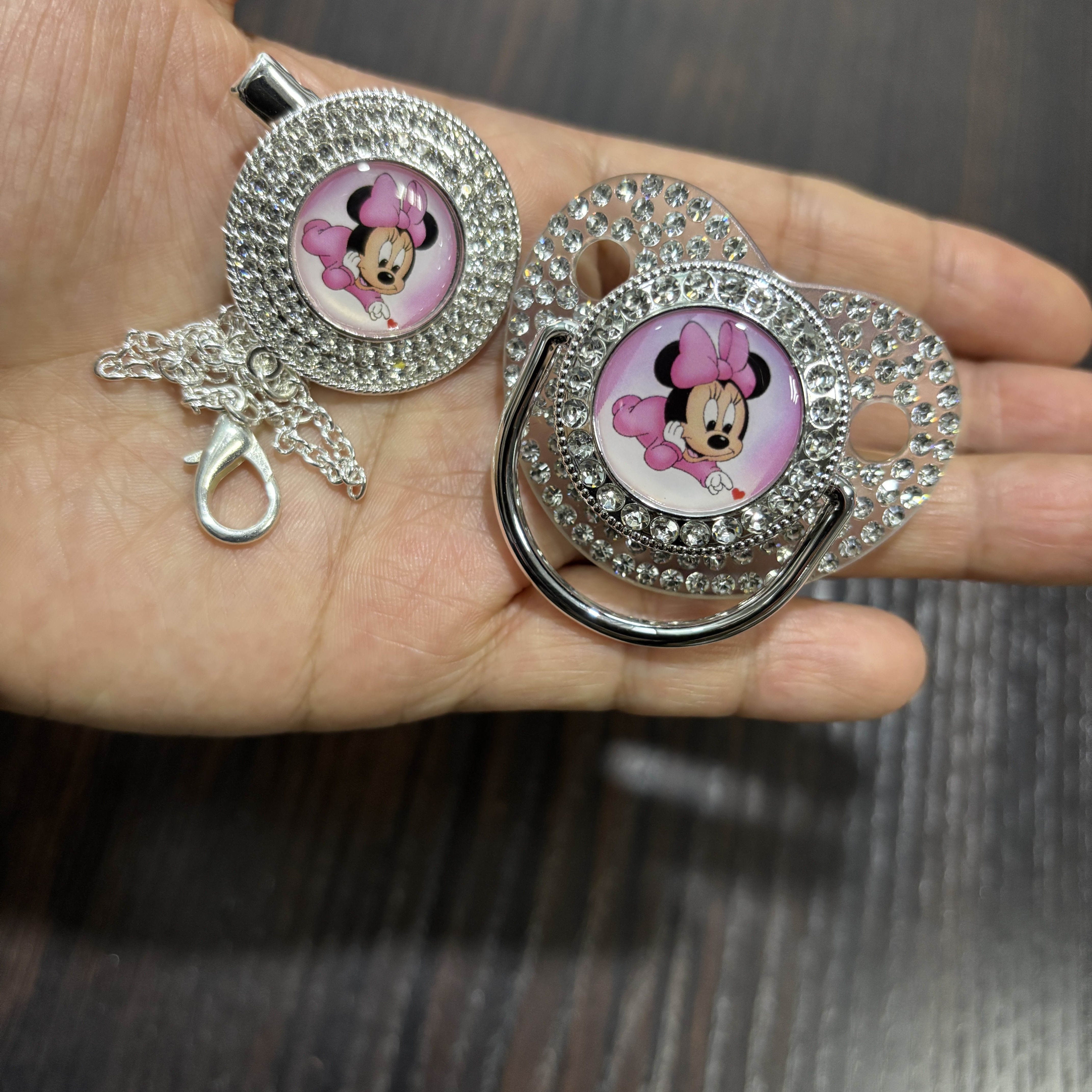 Infant Pacifier with Dust Cap  - Newborn Gift Set บทวิจารณ์และราคา