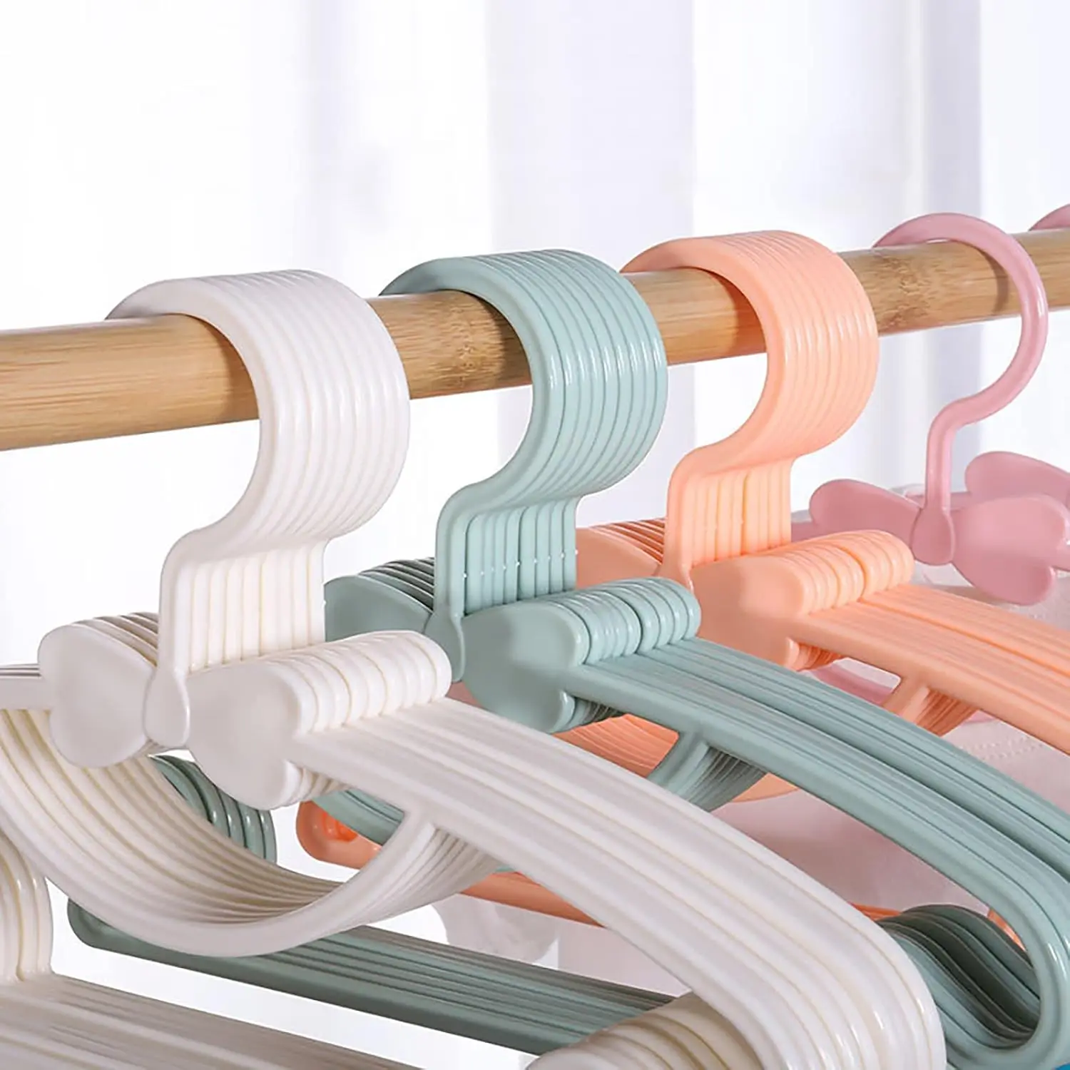 Baby Clothes Racks Plastic Tow - Baby Clothing Display บทวิจารณ์และราคา